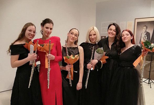 Klasa Marije Durdevic U Galeriji Sanu Foto. Boris Angelovski B