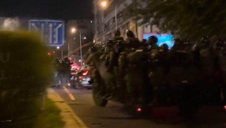 Oklopno Vozilo