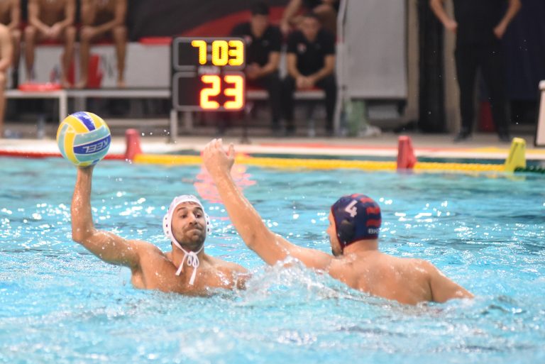 VATERPOLO: Radnički nadigrao Zvezdu 2 (2)