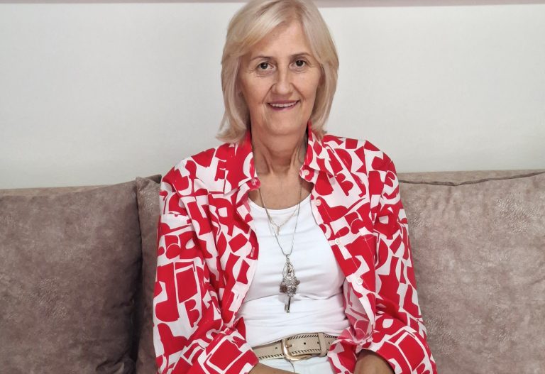 VERICA RAKITA, DUBOREZAC I SLIKAR: Život urezan u drvo i boju Verica