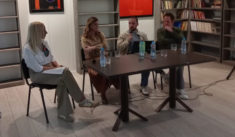ČIST VAZDUH U KRAGUJEVCU – PRIVILEGIJA ILI PRAVO: Socijalno ugrožene – u prvi plan Tribina 2