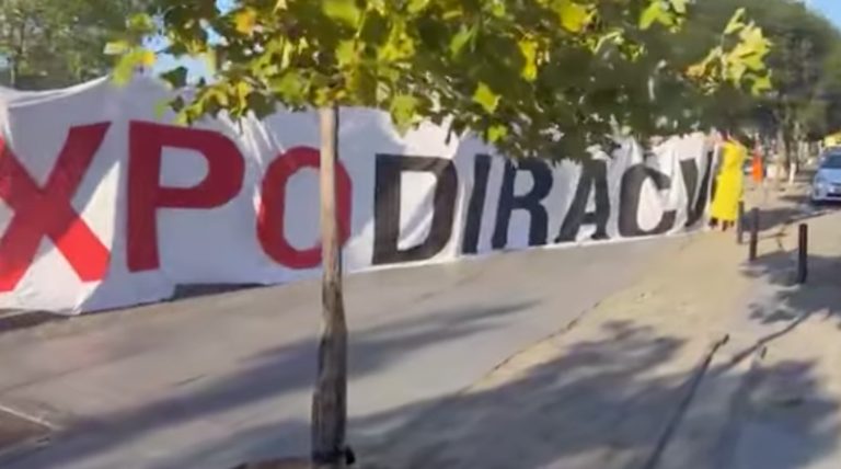 Policija legitimisala učesnike studentskog skupa za vreme EXPO karavana u Kragujevcu Expodiracu