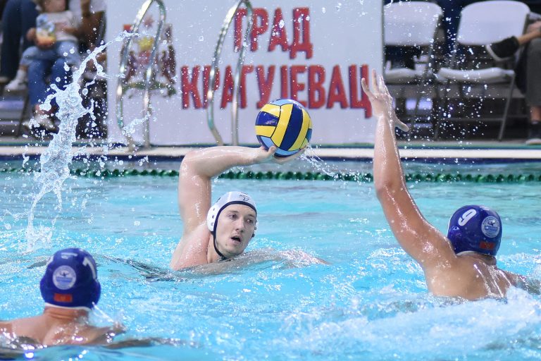VATERPOLO: Radnički bolji od Budućnosti 2 6